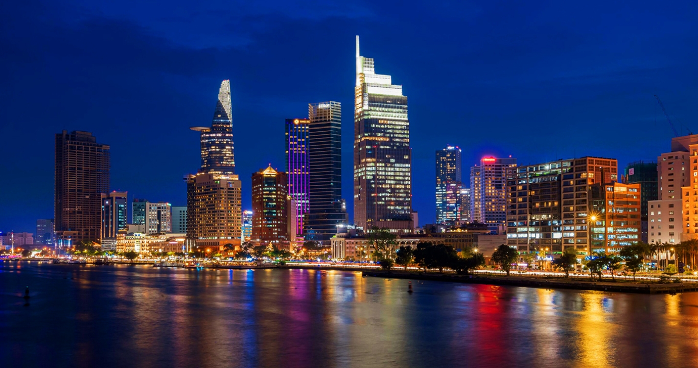 胡志明市城市夜景；城市示意照片，非店家現場圖